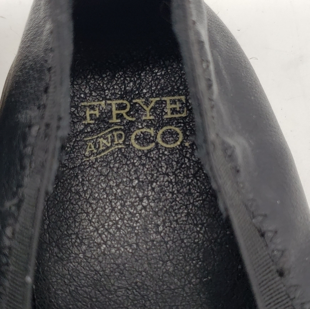 Frye and Co. espadrille flats Women US 7 Black faux leather cream raffia trim - Picture 4 of 11